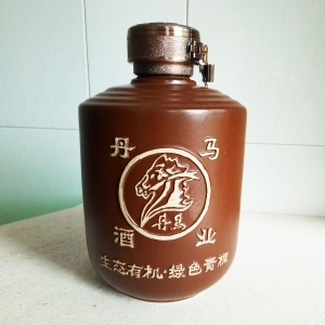 四川丹马酒业定制陶瓷酒坛