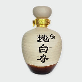 琼中黎族苗族自治县地白夺酒瓶