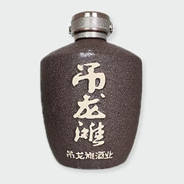 内蒙古吊龙滩酒瓶