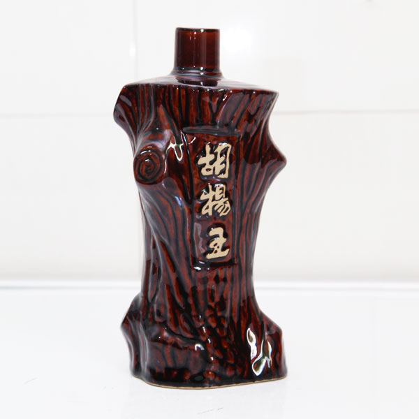 高档胡杨王陶瓷酒瓶