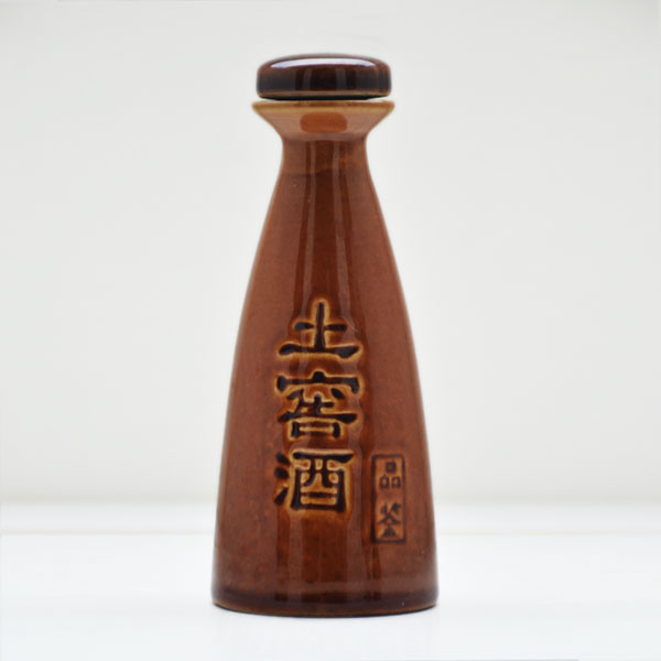 土窖二两小酒瓶